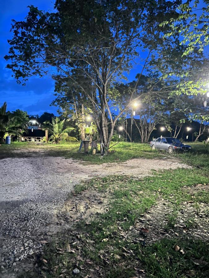 Sungai Endau Bilik Homestay Kuala Rompin Exteriér fotografie